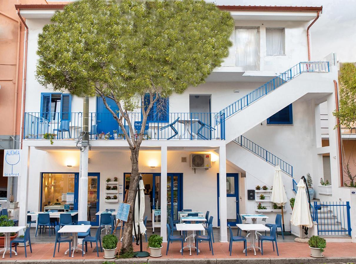 Hotel Bed & Blu à La Caletta Extérieur photo